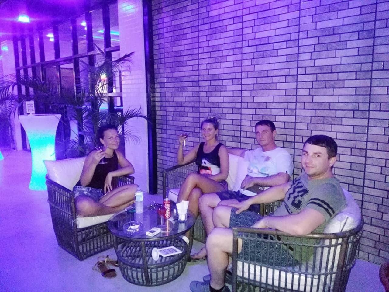 Halfway House Mactan Cebu Airport * Lapu-Lapu City