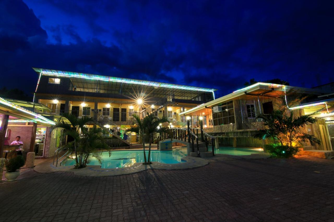 Hotel Gingging And 3*