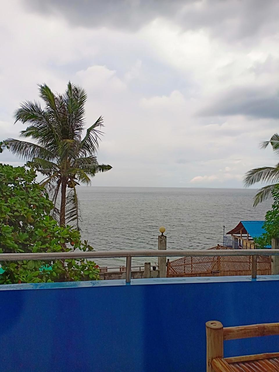Bonbon Beach House Guest house
