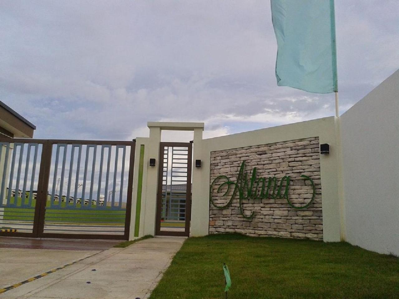 Haus Of Emerald By Jeyo * Lapu-Lapu City