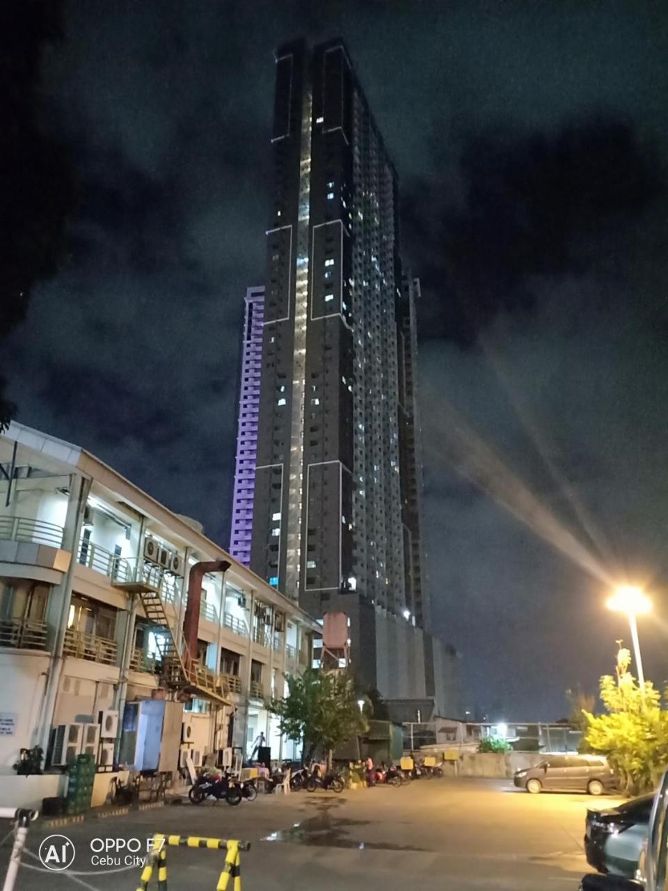 Horizons101 By Coleen's Bedsit * Cebu