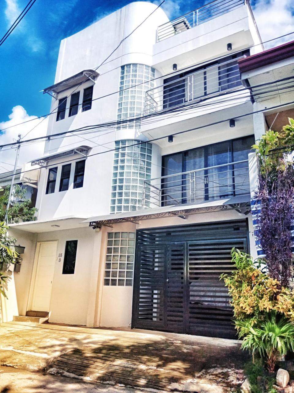 Mandaue Transient House Hostel