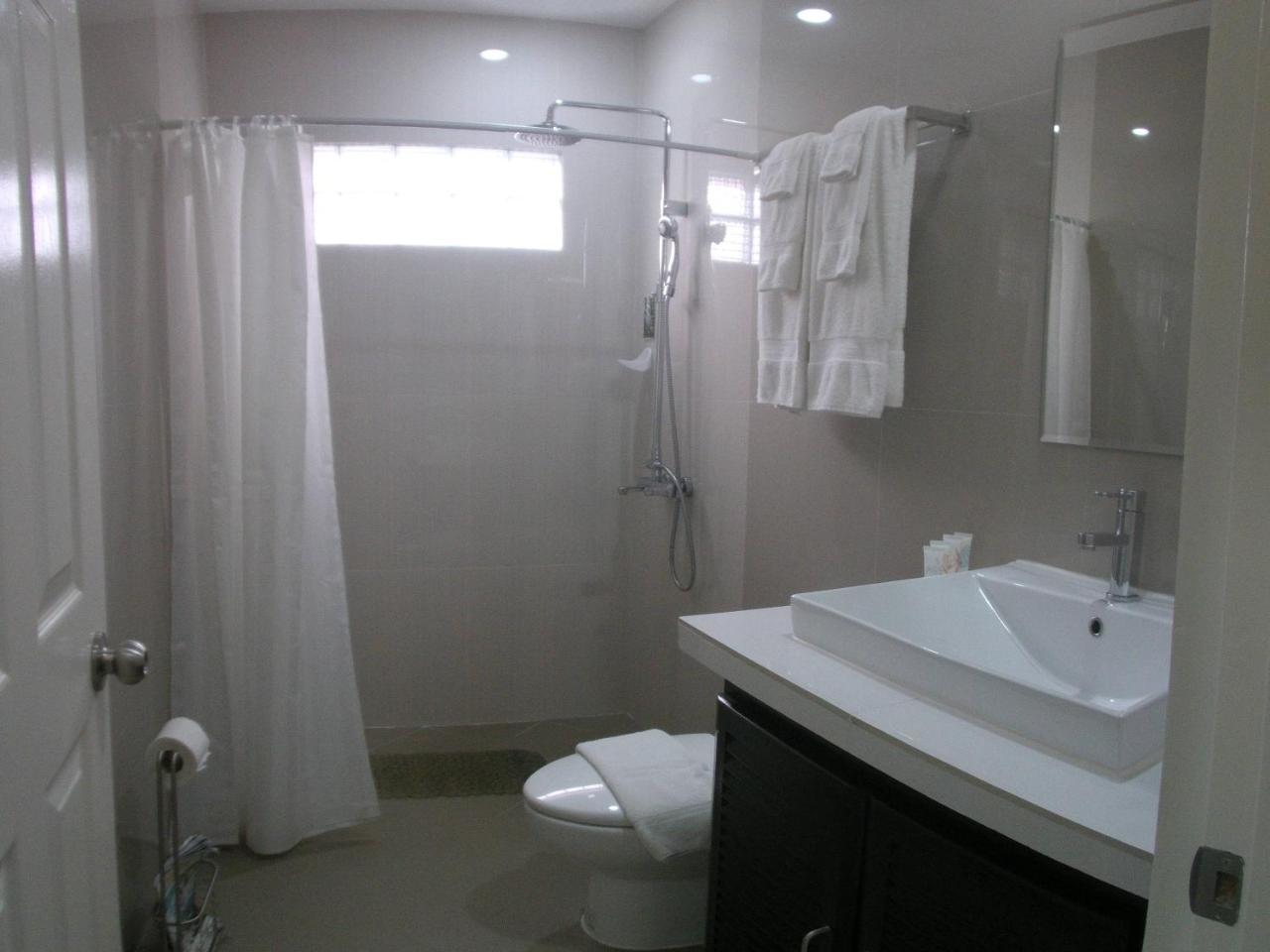 Resort Aj's Place *