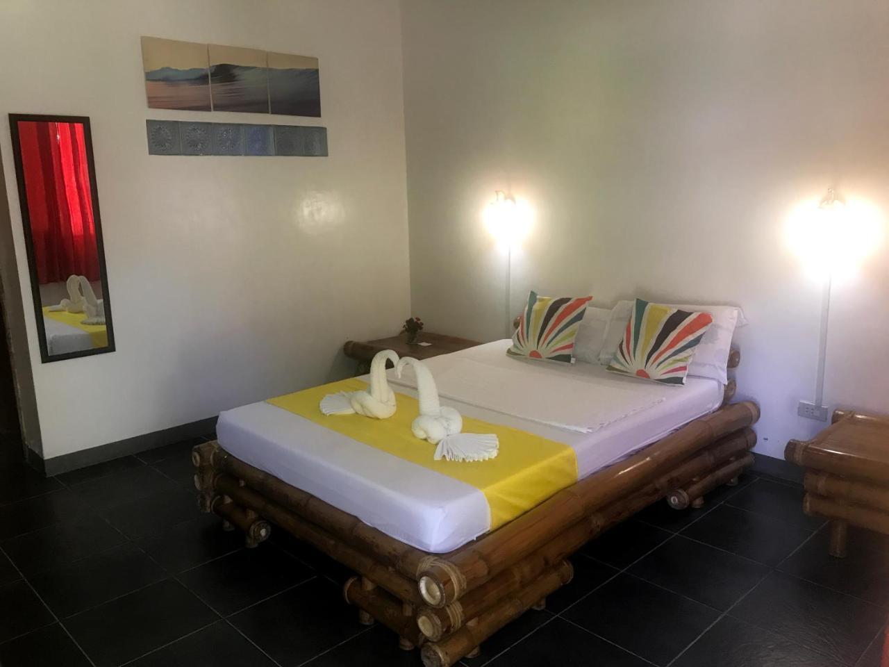 Resort Neptune Diving Resort Santander