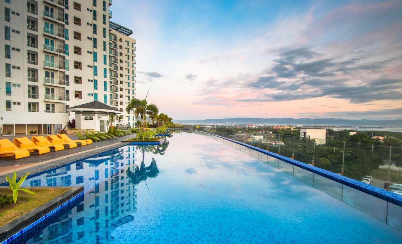 Hotel C Suites At Mactan Newtown