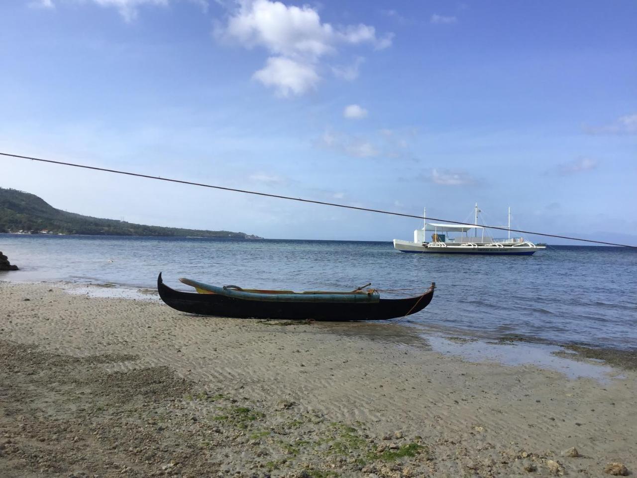 Cuestas And Restaurant Resort Badian