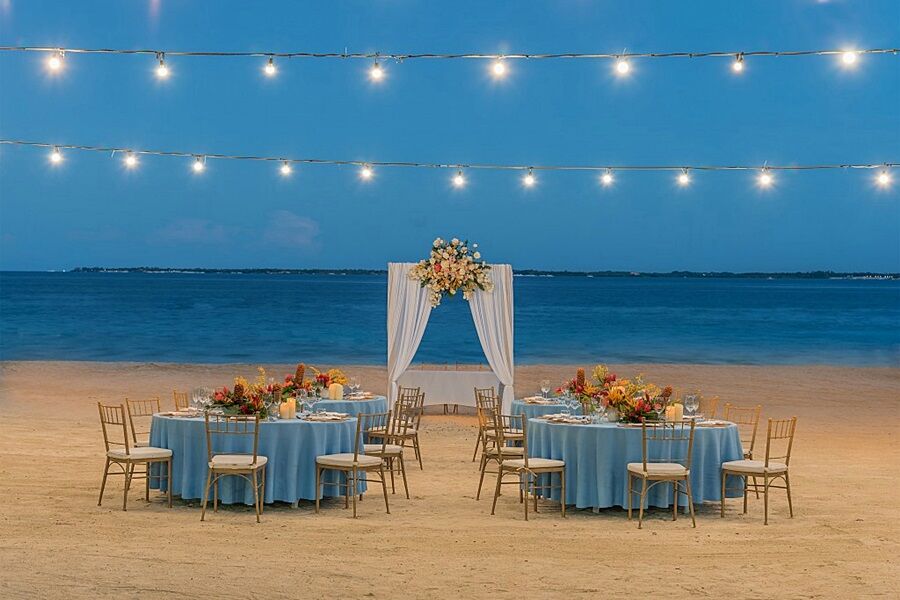Crimson And - Mactan Island, Cebu 5*