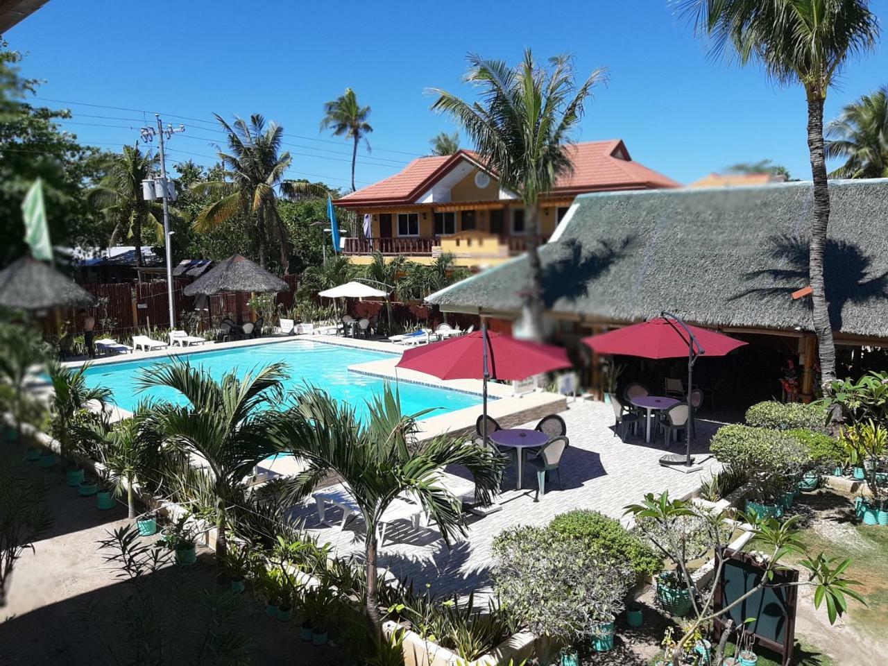 Slam's Garden Dive Resort 3*