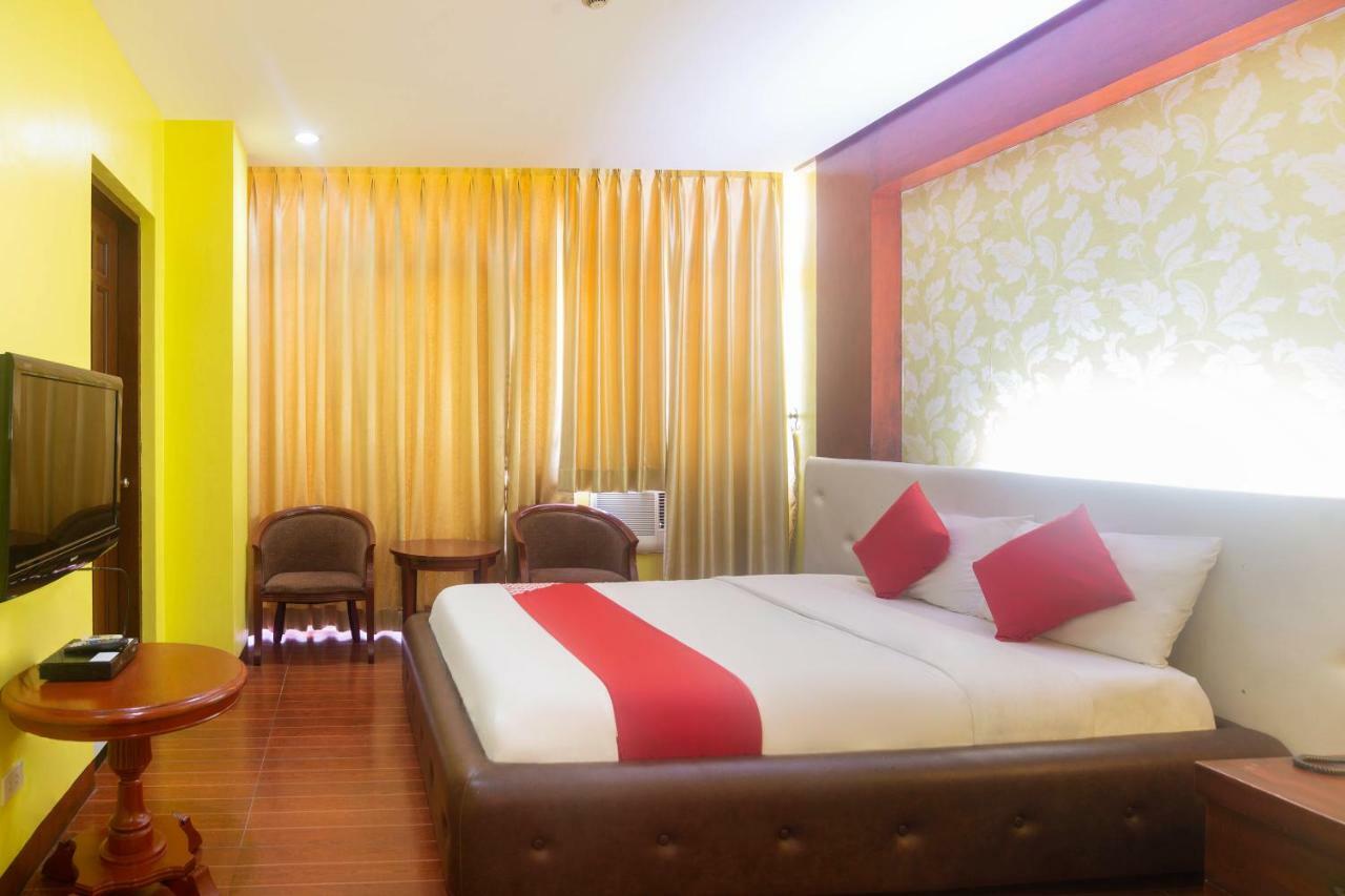 Oyo 159 San Remigio Pensionne Hotel 2*