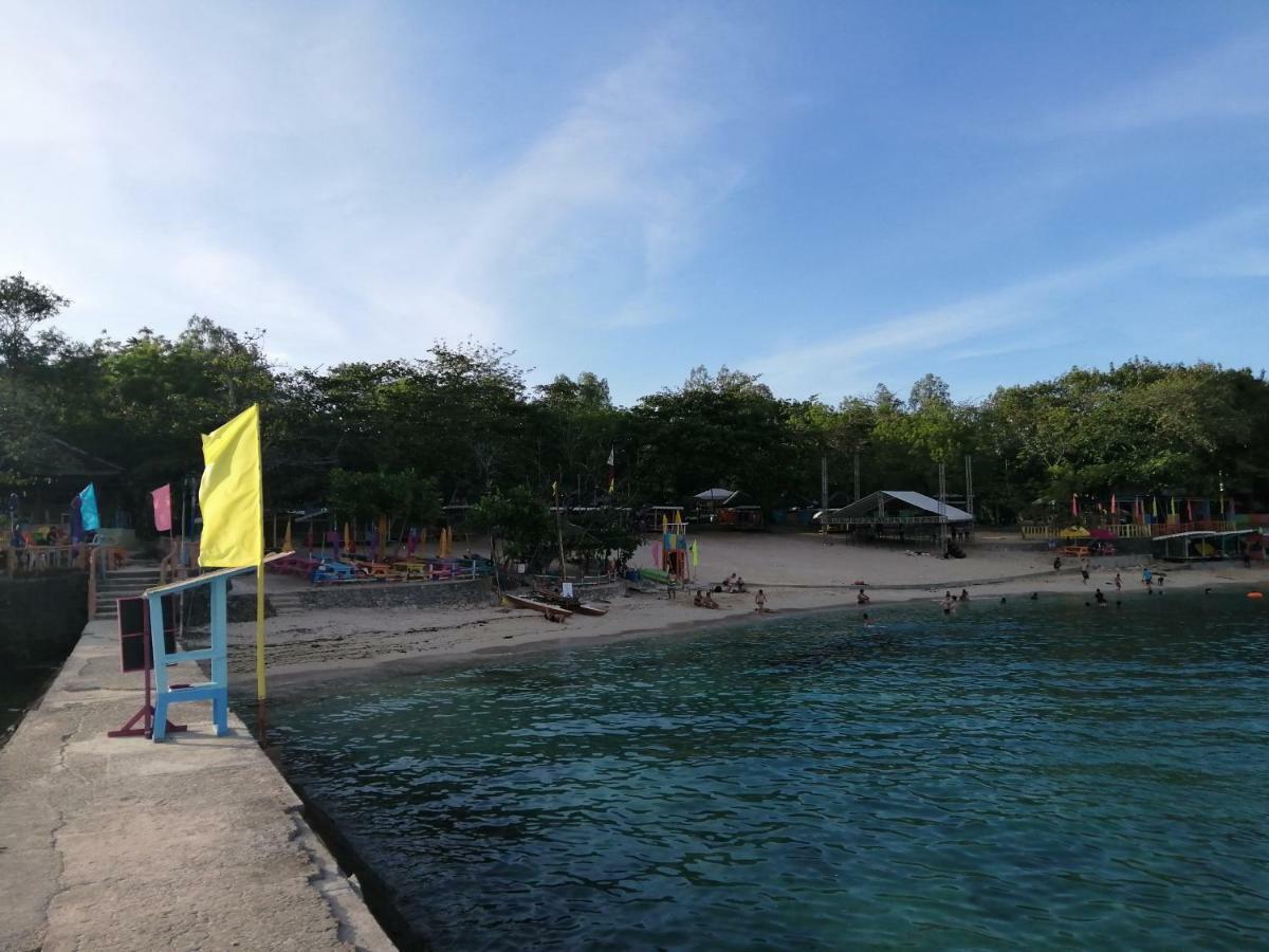Apartment Mactan Newtown Deluxe Island Breeze *