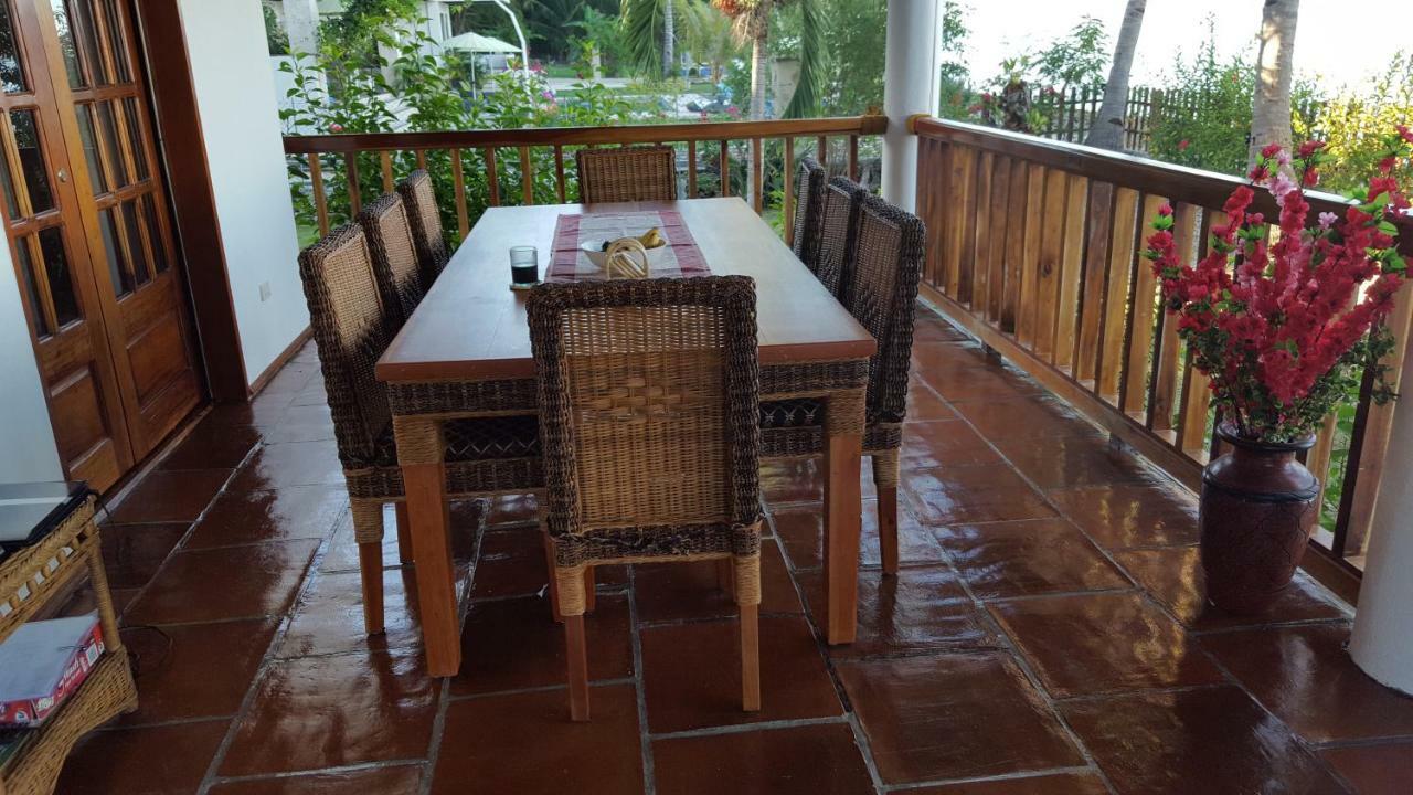 Beach House - Cebu