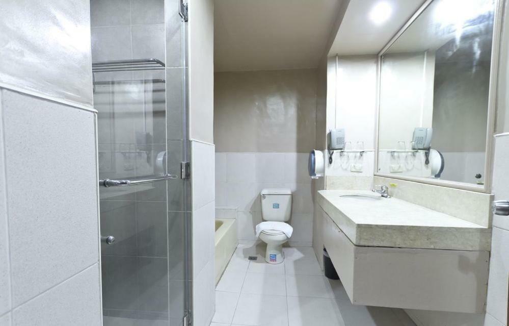 White Knight Hotel Cebu