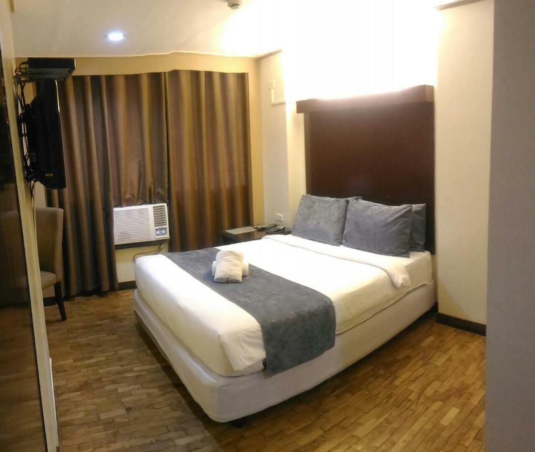 White Knight Hotel Cebu