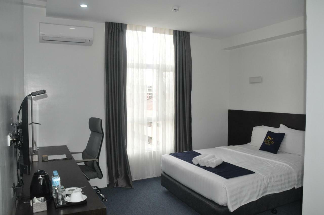 Hotel Mezzo 4*