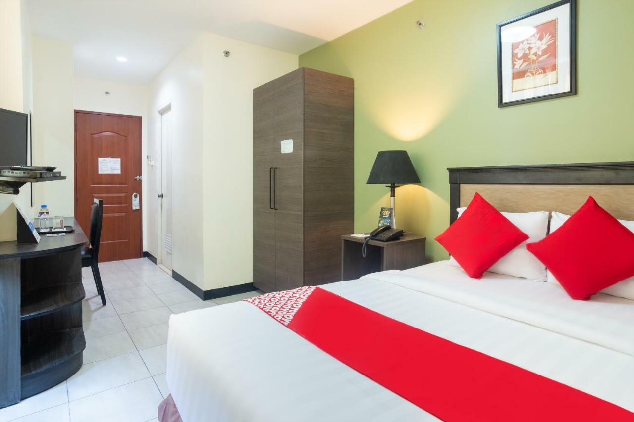 Hotel Oyo 187 The Maxwell 3*