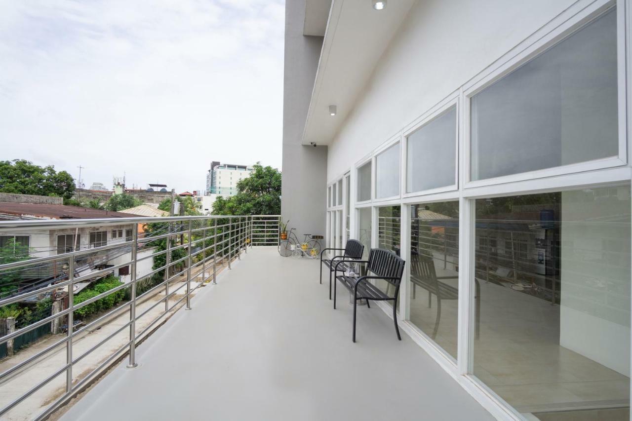Hotel 18