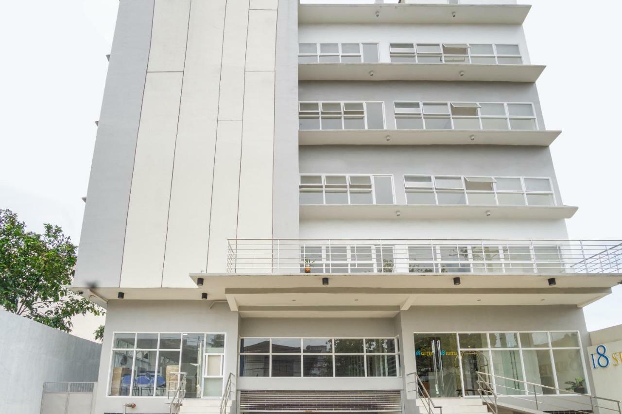 18 Hotel 3*