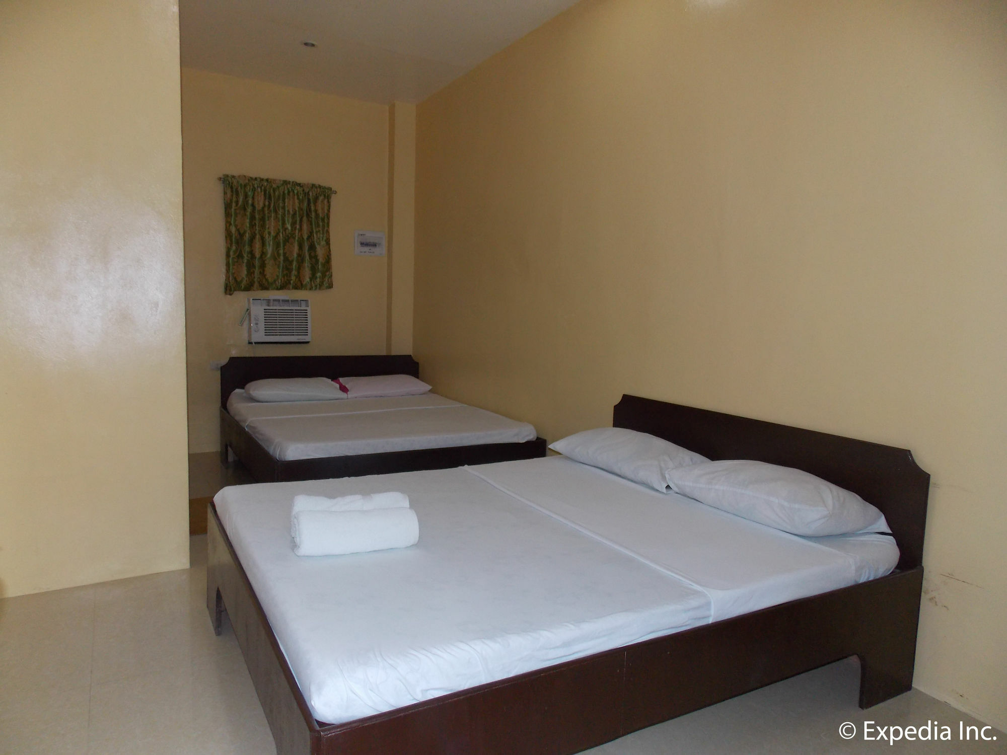 Lagnason's Place Guest house Oslob