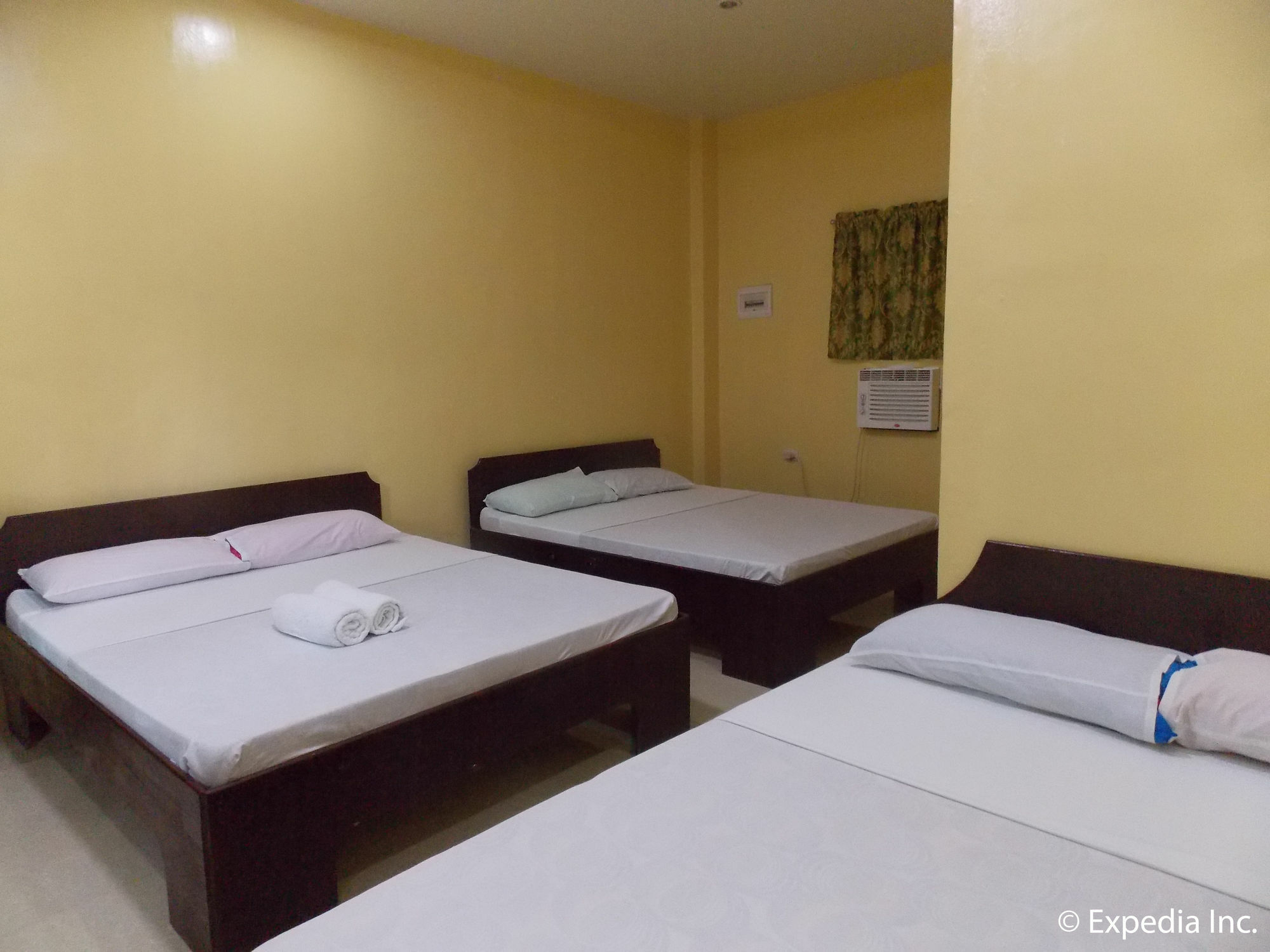Lagnason's Place Guest house Oslob
