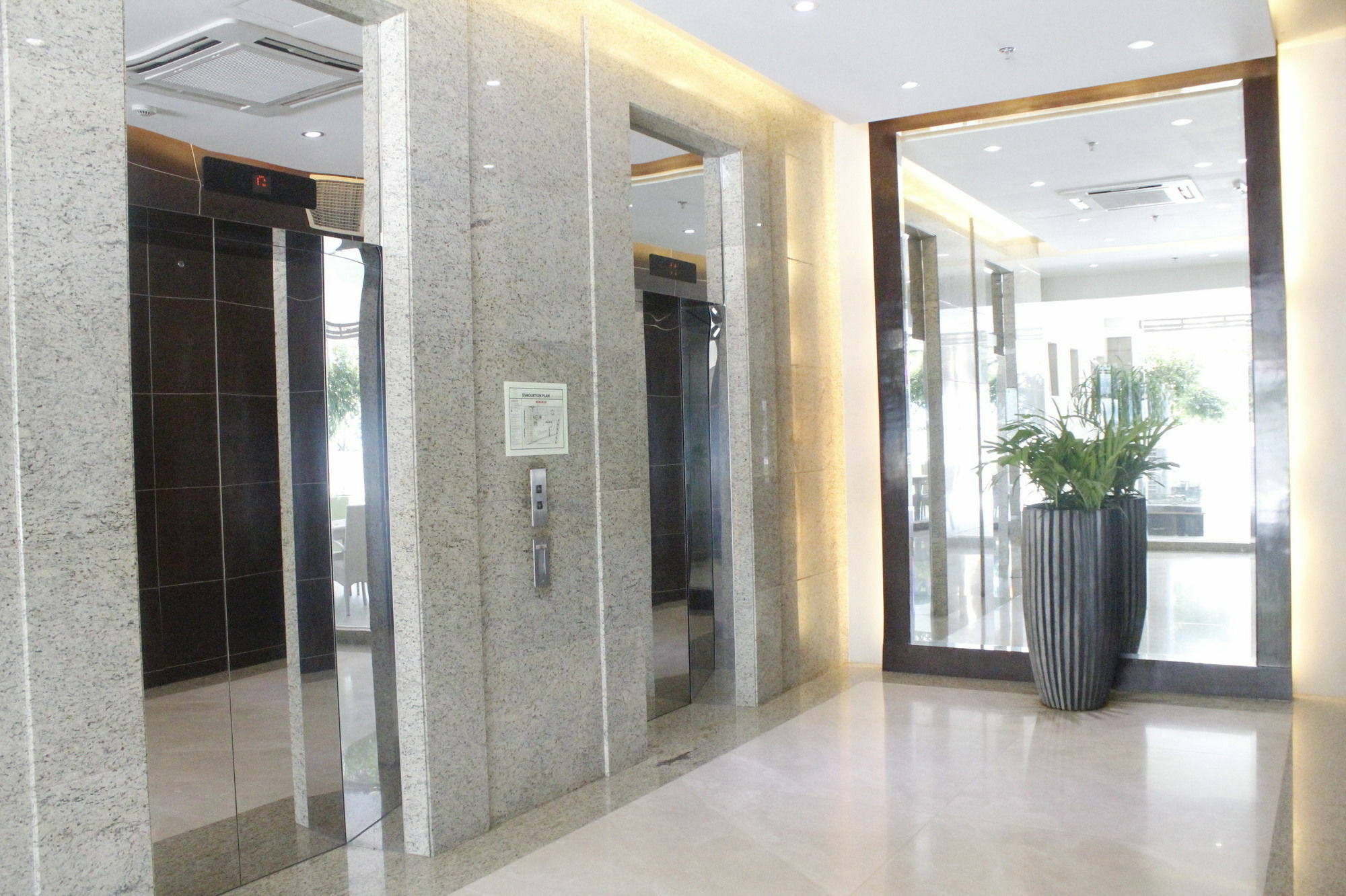 Padgett Place Prime Apartment