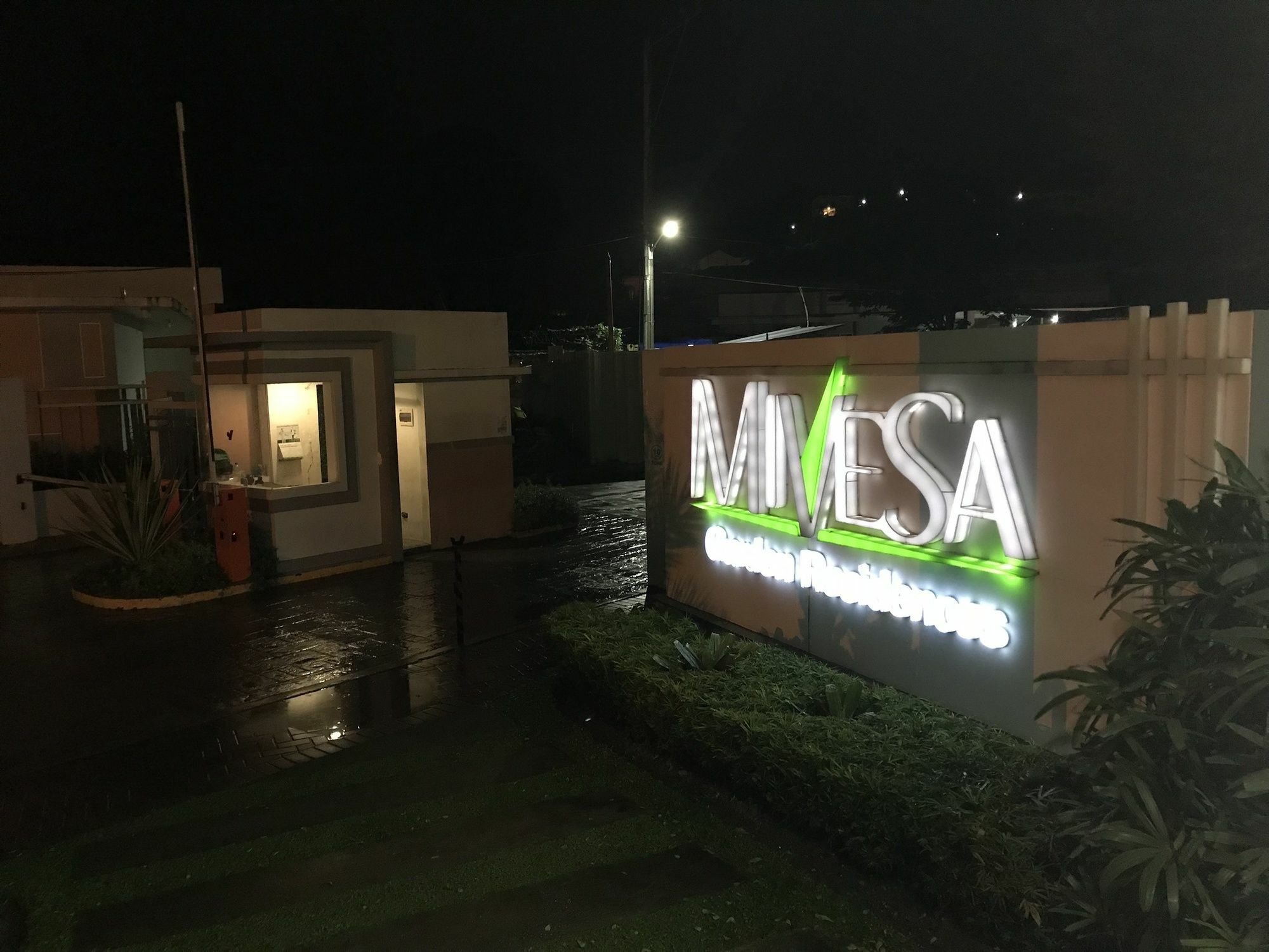 Mivesa Garden Residences By Cec Cebu