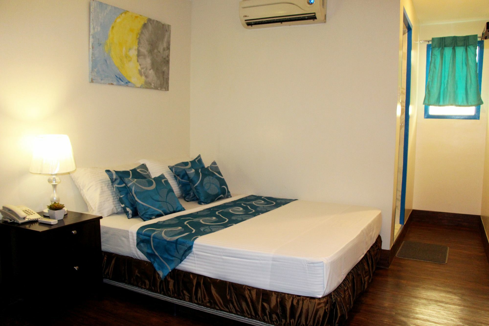 Skyblue 2* Cebu