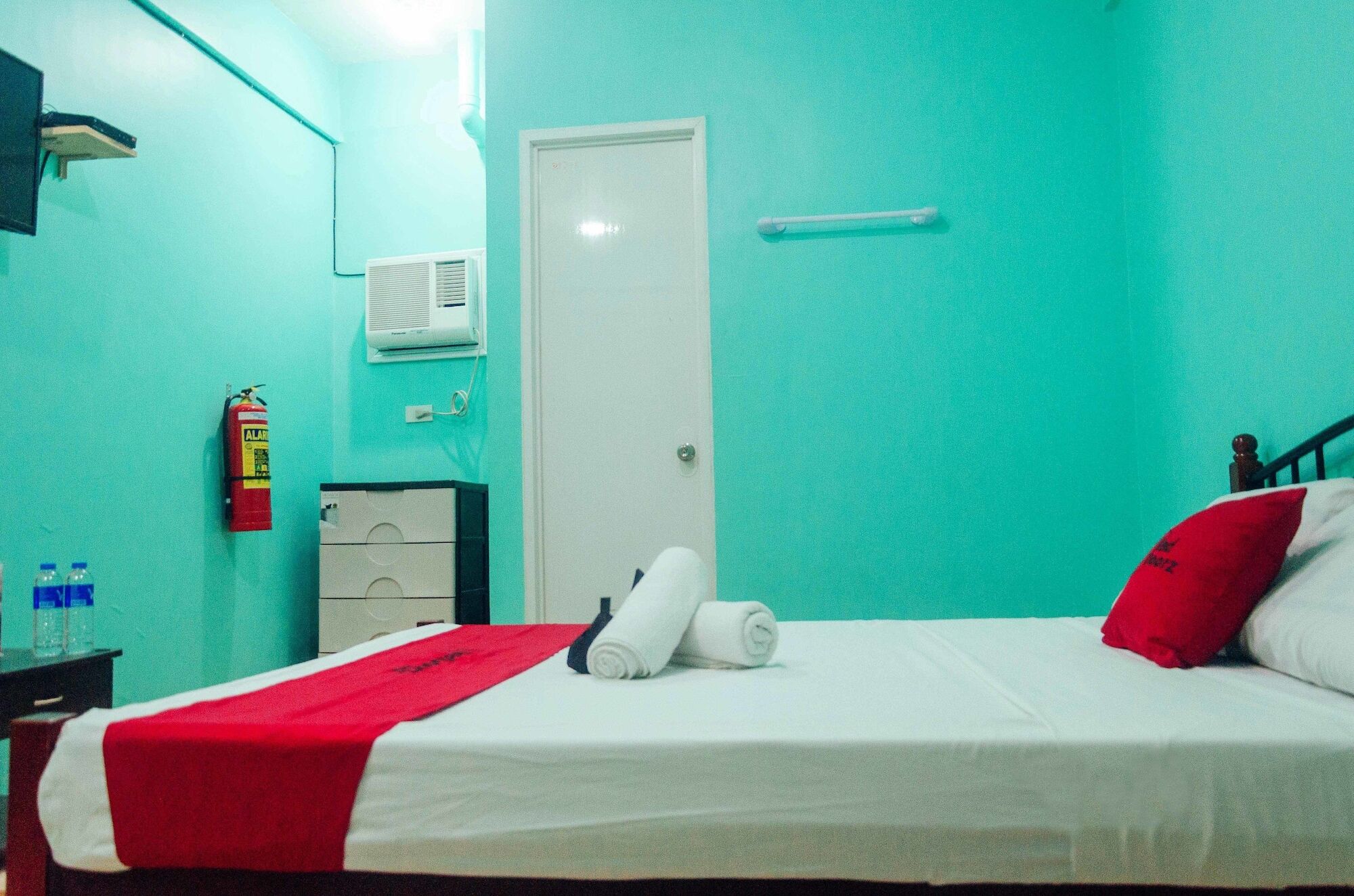 Reddoorz @ V Rama Guest house 2*