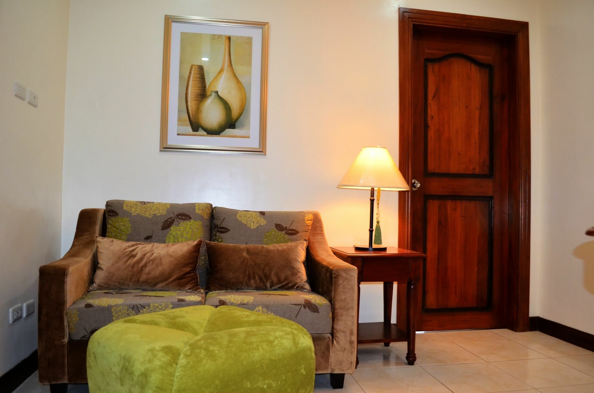 Aparthotel Grand Isabella Residences Cebu