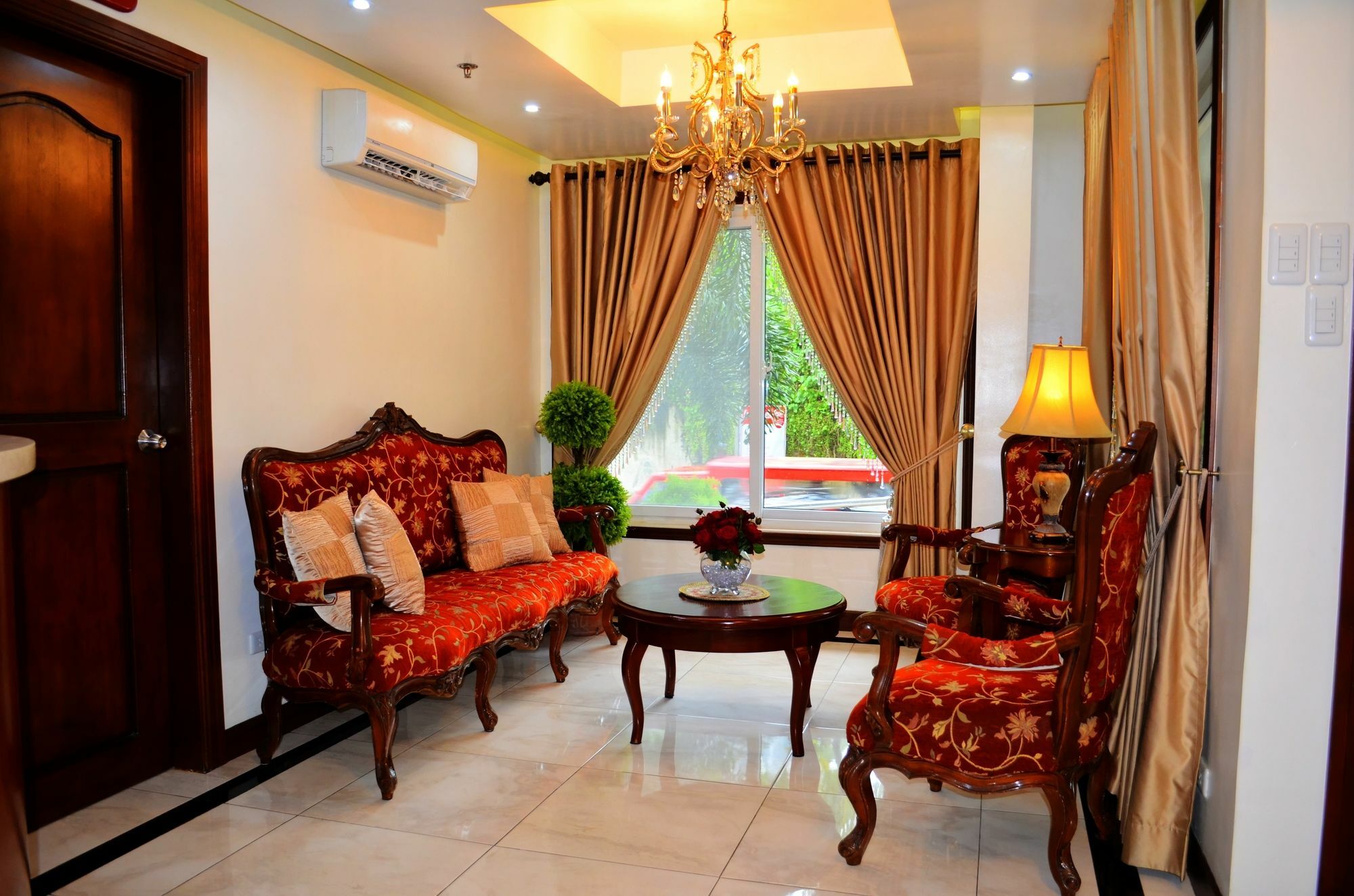 Grand Isabella Residences Aparthotel Cebu