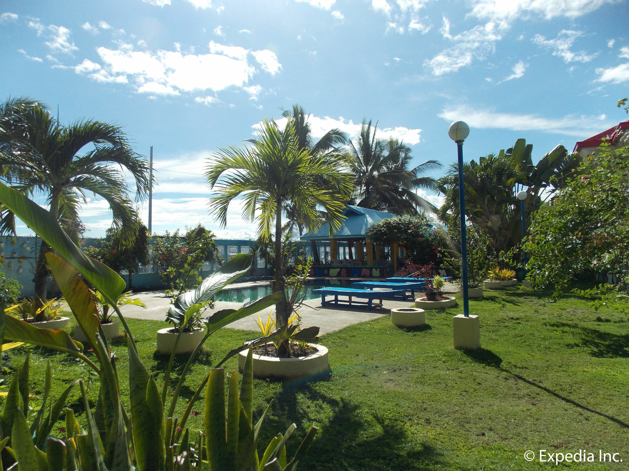 Looc Garden Resort 2*
