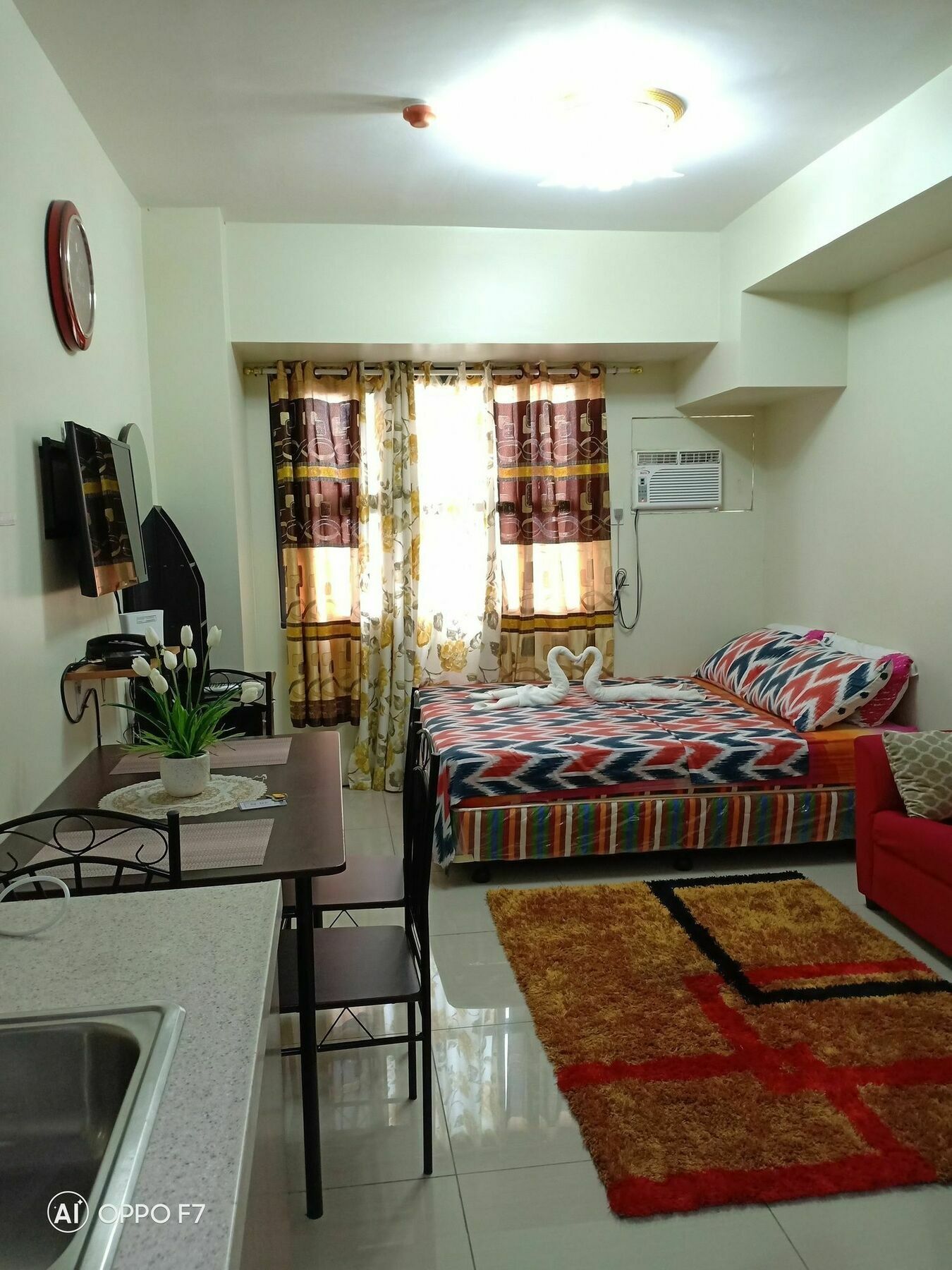 Horizons101 By Coleen's Bedsit Apartment *