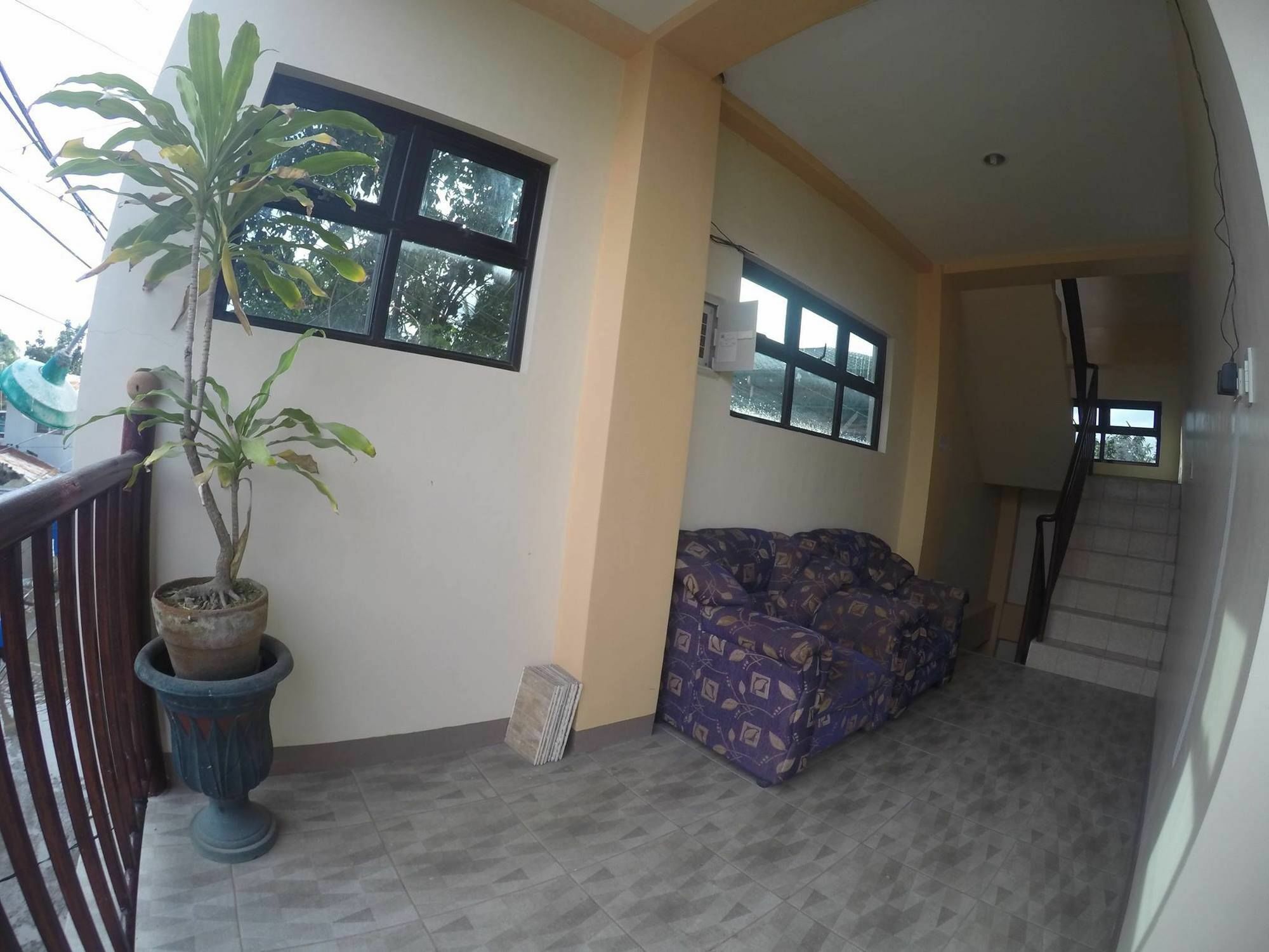 Jo-cris Apartelle bahay-panuluyan 2*