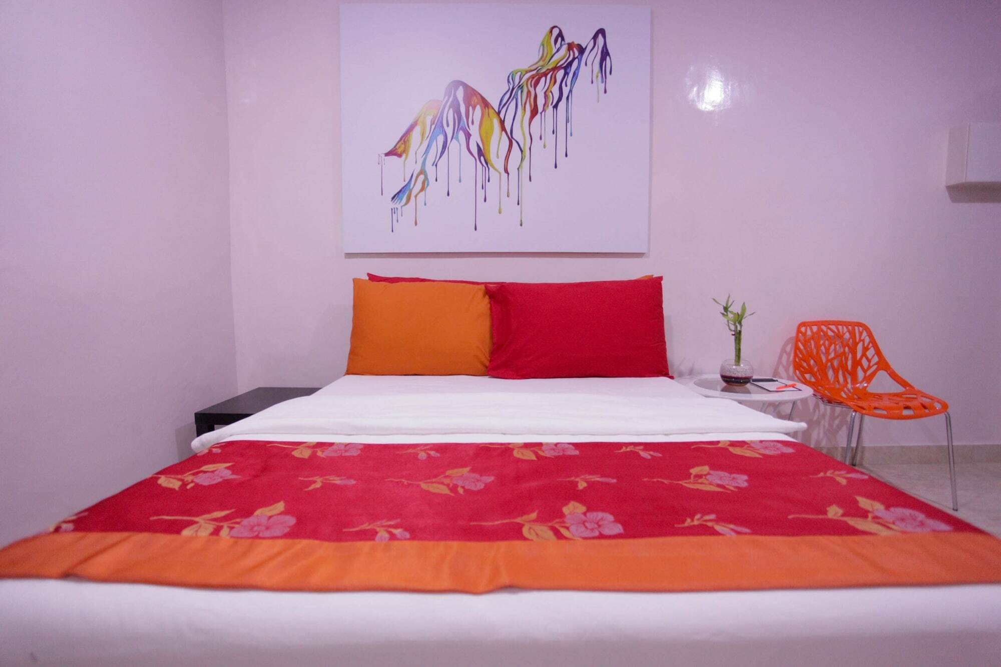 Halfway House Mactan Cebu Airport * Lapu-Lapu City