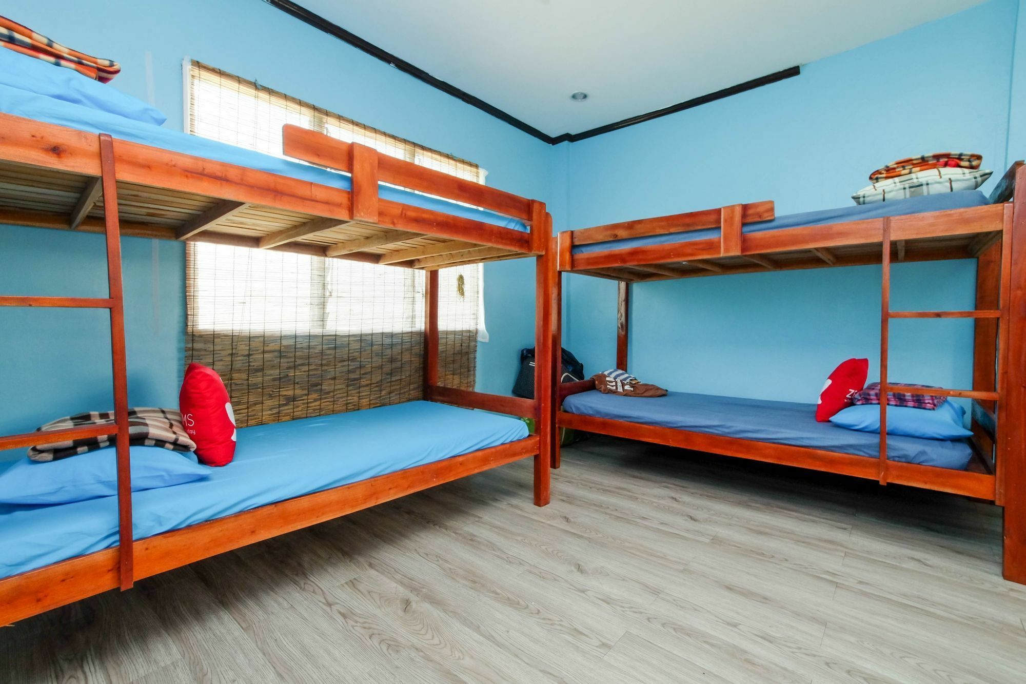 Zen Marigondon Eagle House Cebu Hostel Lapu-Lapu City