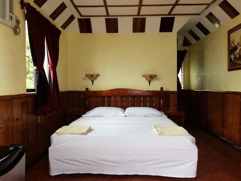 Love'S Beach & Dive Resort Resort Moalboal