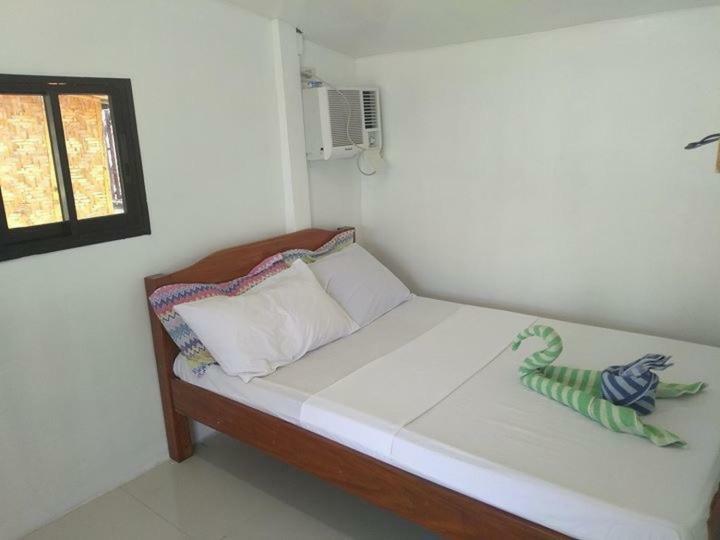 Hutkins * Santa Fe (Cebu)