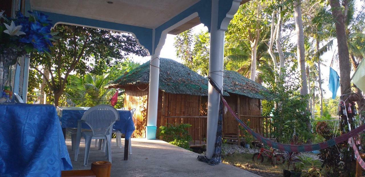 Homestay Bamboo Huts Moalboal