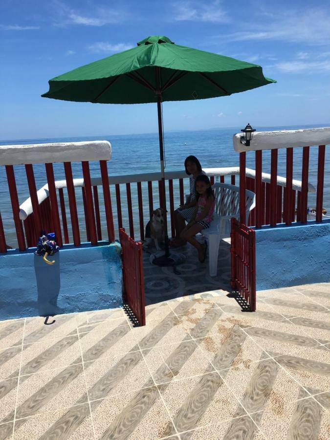 Bahay bakasyunan Sunrise Beach House @