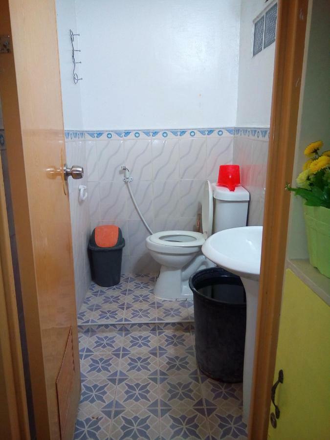 Bed & Breakfast Mother Teresa And Restaurant Oslob