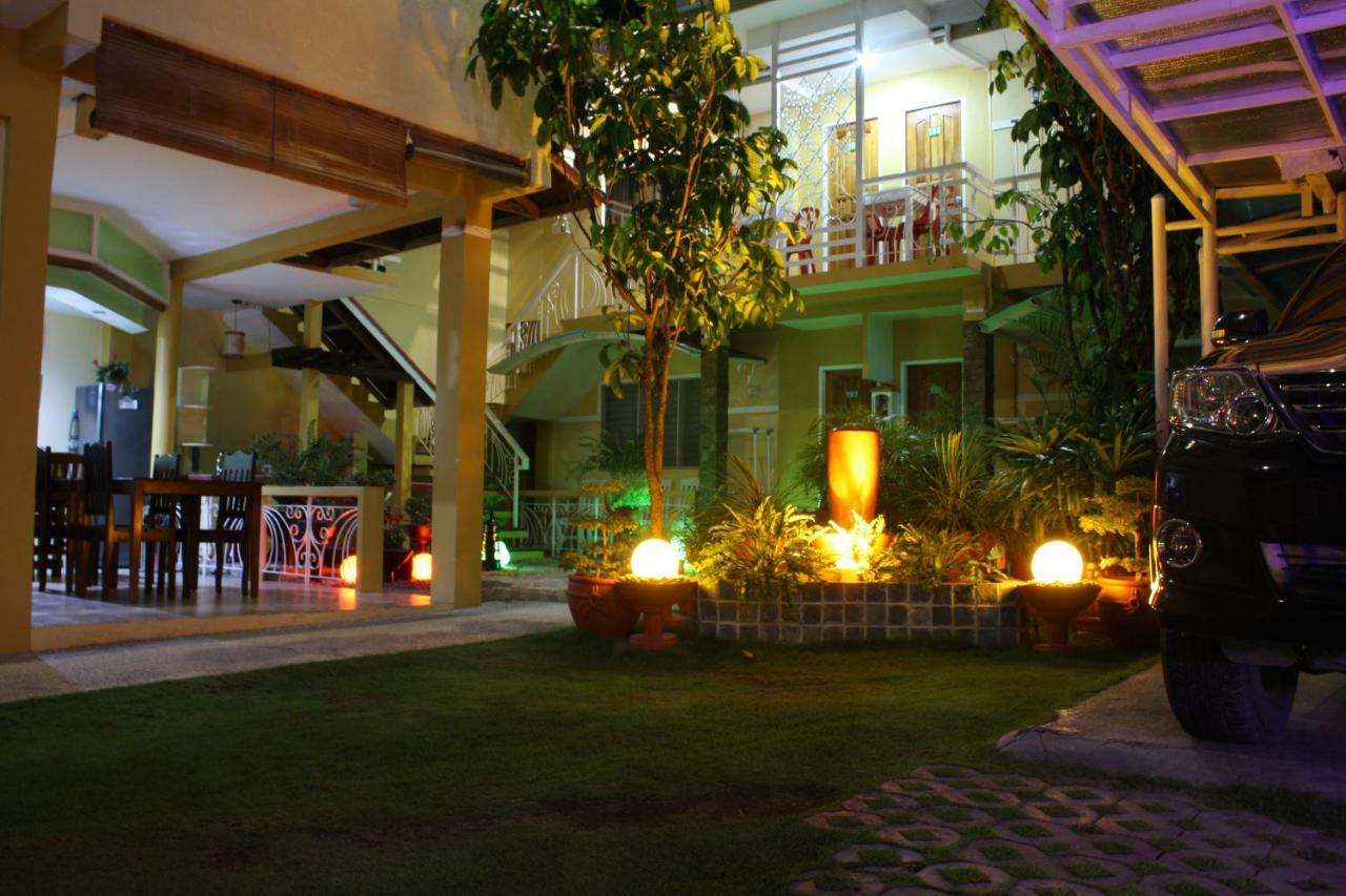 Malonzo House Guest house Oslob