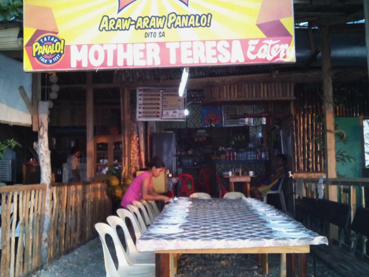 Bed & Breakfast Mother Teresa And Restaurant 2*