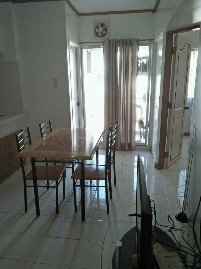 Oasis Garden Condominium Apartment *