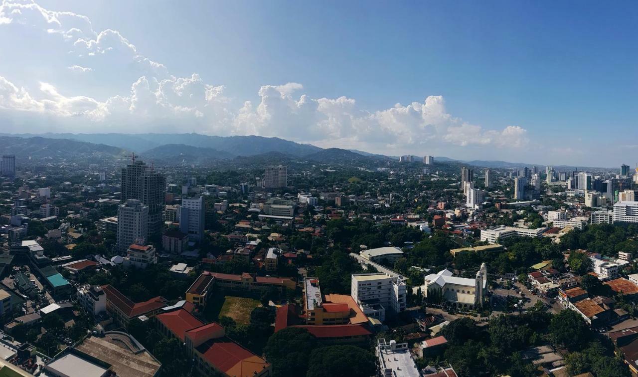 Apartment Horizons 101 - Panoramic View By St. Therese