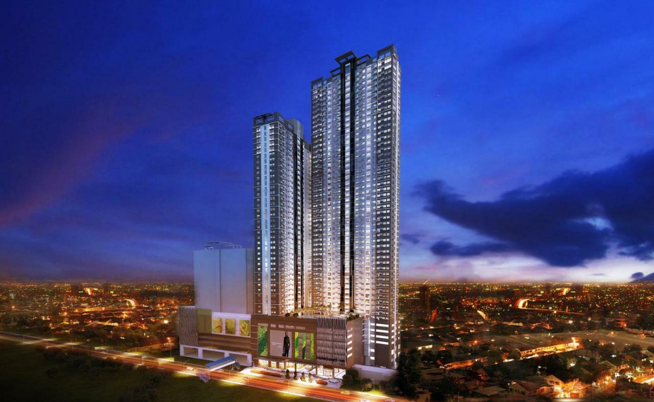Horizons 101 - Panoramic View By St. Therese Apartment