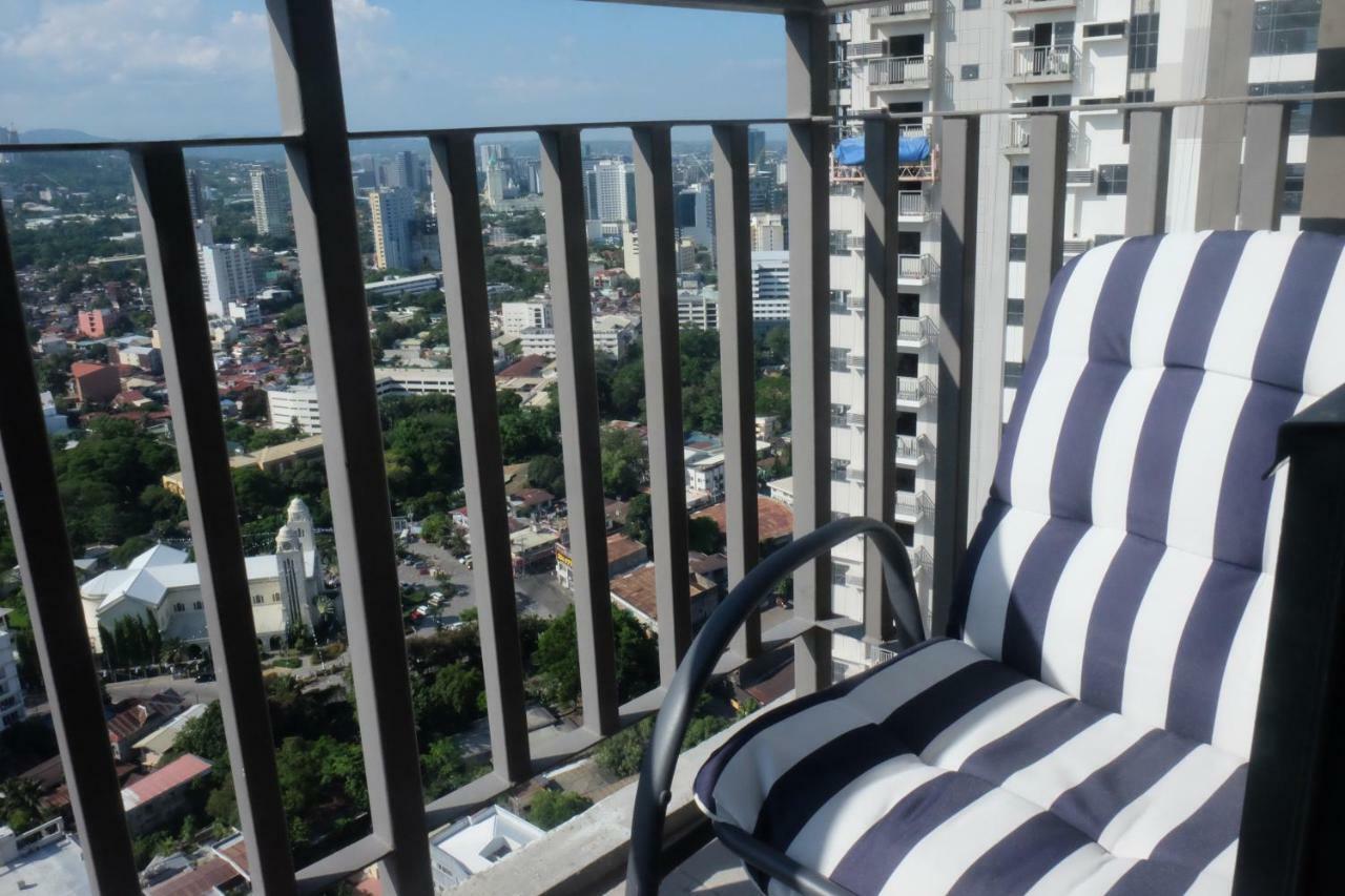 Apartment Horizons 101 - Panoramic View By St. Therese *