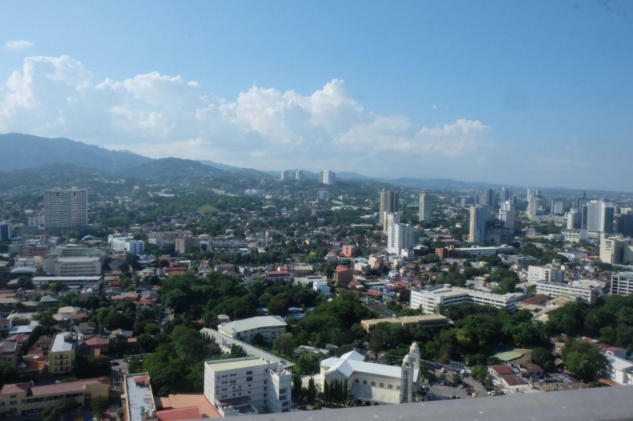 Horizons 101 - Panoramic View By St. Therese Apartment Cebu