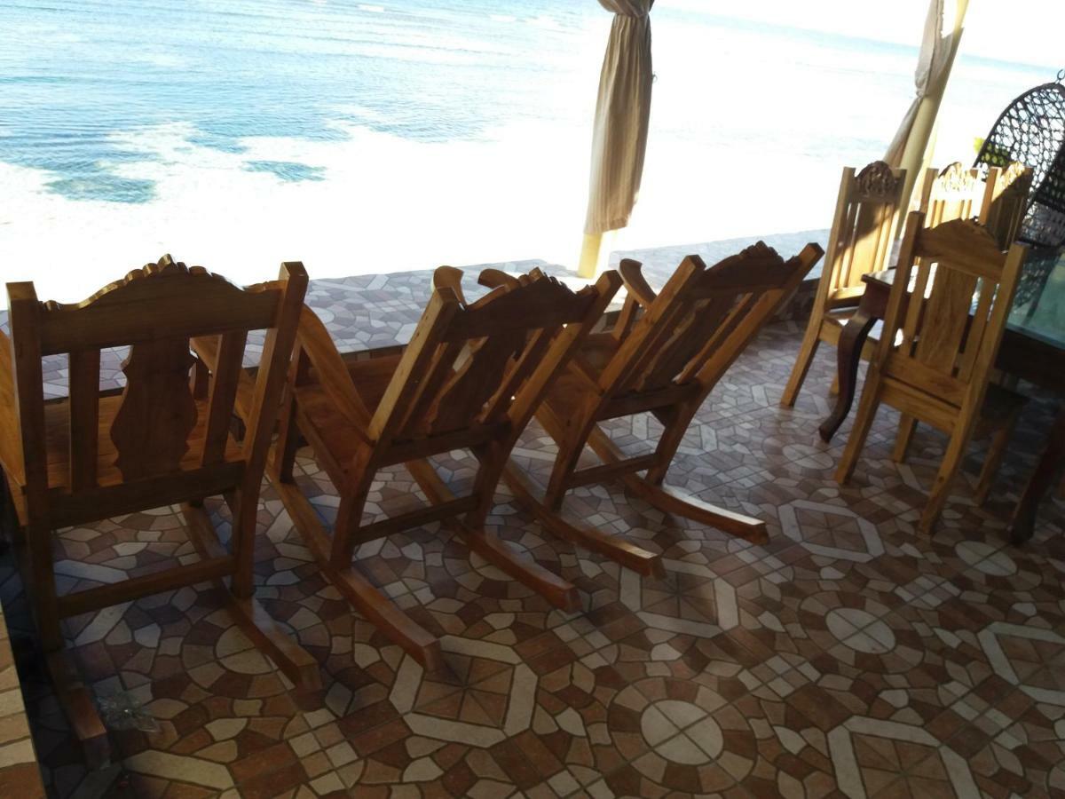 Sascha's Resort 3*