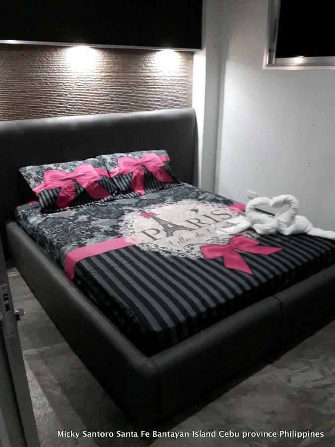 Micky Santoro -apartments Apartment