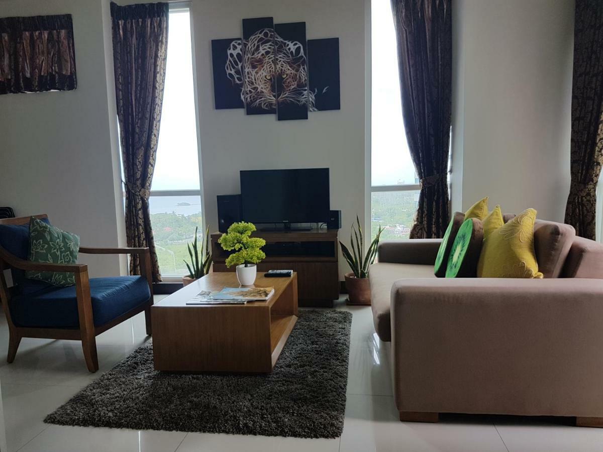 Mactan Newtown Ocean View 360 Degree Apartment Lapu-Lapu City
