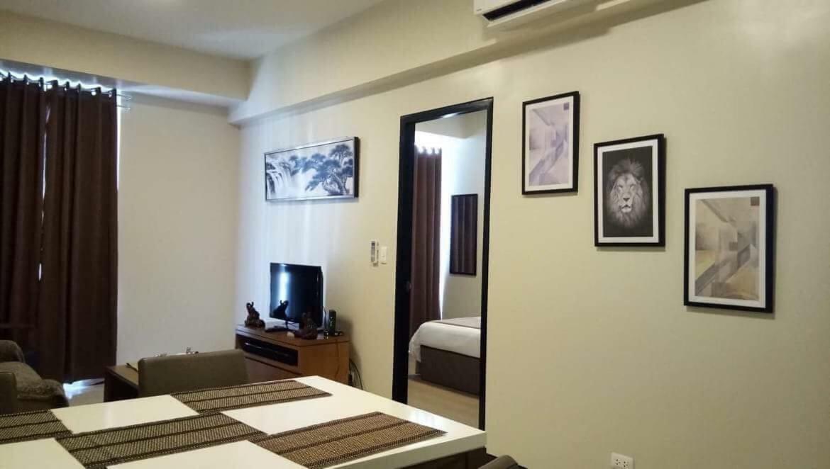Mactan Newtown With Pool Access *